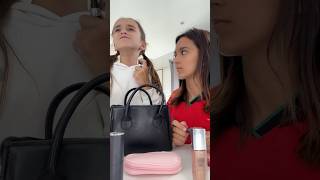 Je fouille dans le sac de ma sœur shortvideo humour sister [upl. by Talbert]