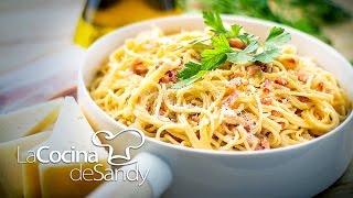 Espagueti Carbonara Pasta Receta Facil de una exquisita Salsa [upl. by Krischer]