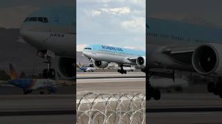 Korean Air 005 Heavy  Boeing 777300ER  Las Vegas LAS runway 26L  HL8210  planespotting [upl. by Alrep930]