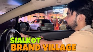 VLOG IN SIALKOT NEW SHOPPING MALL  ARABIC RESTAURANT [upl. by Imrots767]