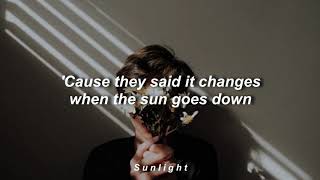 Arctic Monkeys  When the sun goes down  lyrics [upl. by Alasdair]