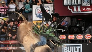 WINNING RIDE JB Mauney rides Bruiser for 9275 points PBR [upl. by Adolph]