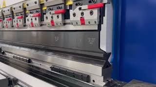 Primapress delem da66t cnc press brake bending machine 2500mm [upl. by Yrollam]