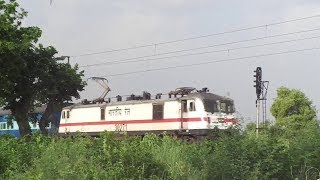 12649 Karnataka Sampark Kranti Express Towards Agra [upl. by Rothberg]