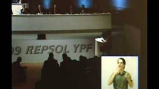 Intermón Oxfam  Junta de Accionistas de Repsol YPF [upl. by Lindi]