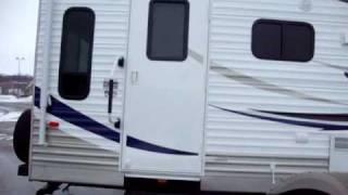 Crossroads Zinger Travel Trailer 27 RL at Couchs Campers RV Service Center an Ohio RV Dealer [upl. by Ahtibbat770]