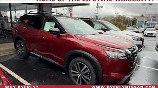 2025 Nissan Pathfinder Louisville KY N2733 [upl. by Etakyram578]