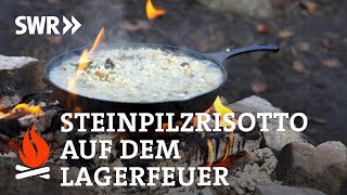 So macht man ein WaldpilzRisotto in der Pfanne auf dem Lagerfeuer [upl. by Hyozo]