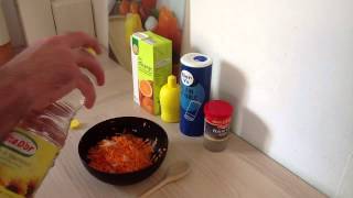 Faire une salade de carottes  Recette salade carotte [upl. by Ellirpa]