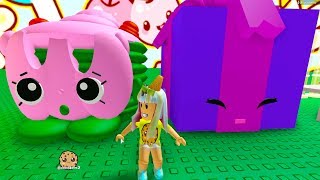 Amazing Giant Foods Found  Lets Play Roblox Video Games Online [upl. by Gutow]