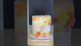 The easiest fondant flowers  Easy fondant flower tutorial [upl. by Yelwah]