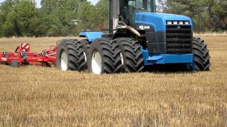 Horsch North America  Tiger in wheat stubble [upl. by Renzo824]