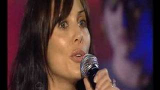 Natalie Imbruglia  ShiverLive [upl. by Charil]