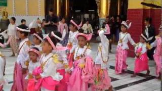 Shin Byu ceremony at Mahamuni TempleMandalay Burma [upl. by Annanhoj899]