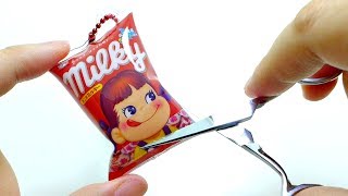 Cutting Open Milky Peko Chan Shaka Shaka Mascot Whats Inside [upl. by Aivan]