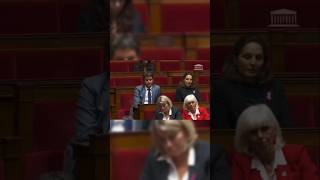 GABRIEL ATTAL SE FAIT HUMILIER PAR LE PREMIER MINISTRE MICHEL BARNIER DEVANT LASSEMBLÉE NATIONALE [upl. by Yrekcaz408]