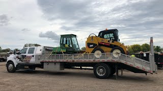 Loading a skid on a large flatbed viral flatbed [upl. by Wolenik5]