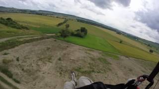 Atterrissage parapente à Châtillon sur Marne [upl. by Camille]