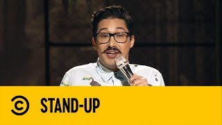 Todo el Mundo Cree que Soy Gay  Mau Nieto  Stand Up  Comedy Central México [upl. by Toddy]