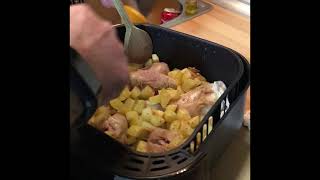 TUTORIAL COSCE DI POLLO CON PATATE IN FRIGGITRICE AD ARIA  ZERO ODORE [upl. by Aleksandr]