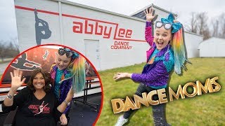 TOUR OF THE quotDANCE MOMSquot SET ALDC Original Studio  JoJo Siwa [upl. by Gunning961]