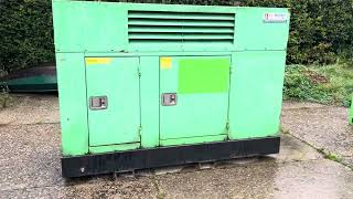 Starting up John Deere 40 kVA aggregaat stroomgroep generatorset supersilent [upl. by Tterrej]