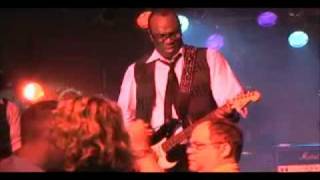 The Commodores Founder Thomas McClary performs Live quotOH NOquot [upl. by Ailemap894]