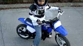 Yamaha pee wee 50 cc con niño de 6 años [upl. by Boice]