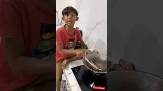 Fahmi goreng eskrim anakdesa comedy anakwarung funny warungds davidsunairi [upl. by Custer]