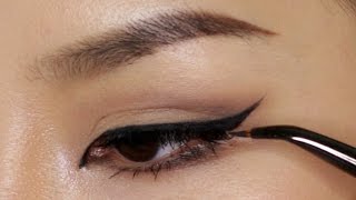 Perfect Winged Eyeliner Using Tape [upl. by Gearard171]