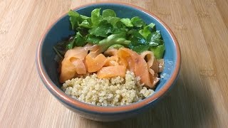 Salada de quinoa e salmão fumado  Quinoa and smoked salmon salad [upl. by Orlene]