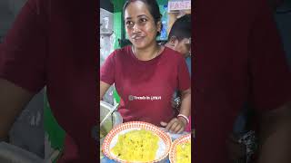 Kolkatas New Smart Didi Selling delicious food at Habra Station trending trend viral viralreels [upl. by Noli]