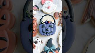 Sprinkle Filled Cookie🎃🍬 halloweencookies cookiedecorating decoratedcookies cookies [upl. by Udale]