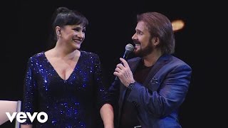 Pimpinela  Una Canción para Que Te Cuides En Vivo Luna Park 2017 [upl. by Fabiolas]