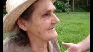 A NONNA QUE SÓ FALA ITALIANO DIALETO VENETO NO BRASIL [upl. by Ymas]