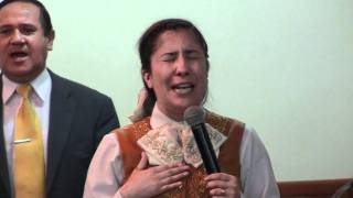 Gladys Muñoz En nombre de Jesús [upl. by Elliven]