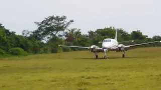 KING AIR C90 SHORT GRASS STRIP LANDING [upl. by Lenahs]