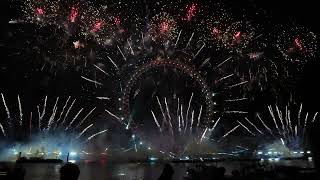 2023 London NYE Fireworks  Final 30s  Blue Area [upl. by Bergwall]