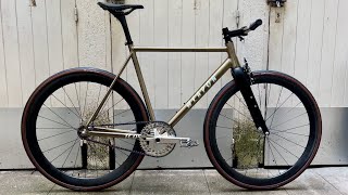 Bike Check 12th Steel Ti Fixed Gear Urban TrackloCross [upl. by Raoul836]