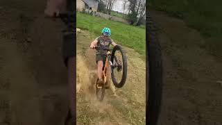 vtt mtb mtboffpiste pourtoi downhill bikepark mountainbike mtbbike [upl. by Ysak396]