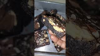 ✨Brownie offer end aaga pogudhu✨shortvideo tranding tamil brownie food [upl. by Quita]