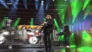 Helge Schneider feat Stefan Raab  Telefonmann Live at 1Live Krone 2010 [upl. by Akimas]