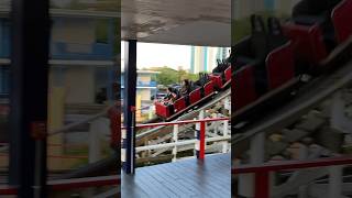 Swamp Fox  Family Kingdom  Wooden Roller Coaster  Roller Coaster  Myrtle Beach  Station [upl. by Nevak]