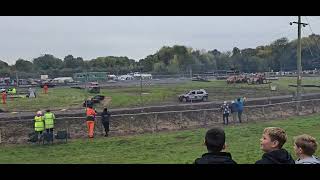 Grimley Raceway 1600 Bangers Final 131024 [upl. by Ennyleuqcaj]