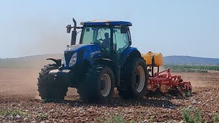 New Holland T6090 [upl. by Oam29]