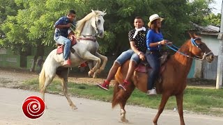 GRAN CABALGATA en Villa Rosa 2016 🐎🐴 [upl. by Razatlab]