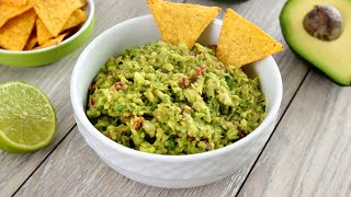 Guacamole  Sos mexican  JamilaCuisine [upl. by Enatan]