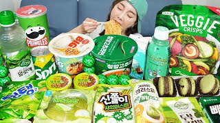 Mukbang ASMR 편의점 먹방 💚 직접만든 스팸마요 덮밥 청양고추라면 아이스크림 젤리 디저트 Korean Convenience Food Eatingshow Ssoyoung [upl. by Esyak538]