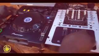 🔥🔥How To Scratch On A DJ Controller in 2024 Complete Beginner🔥🔥 [upl. by Gavini117]