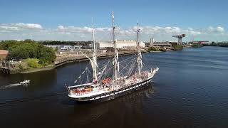 Belem French sail ship arriving in Glasgow [upl. by Whang]